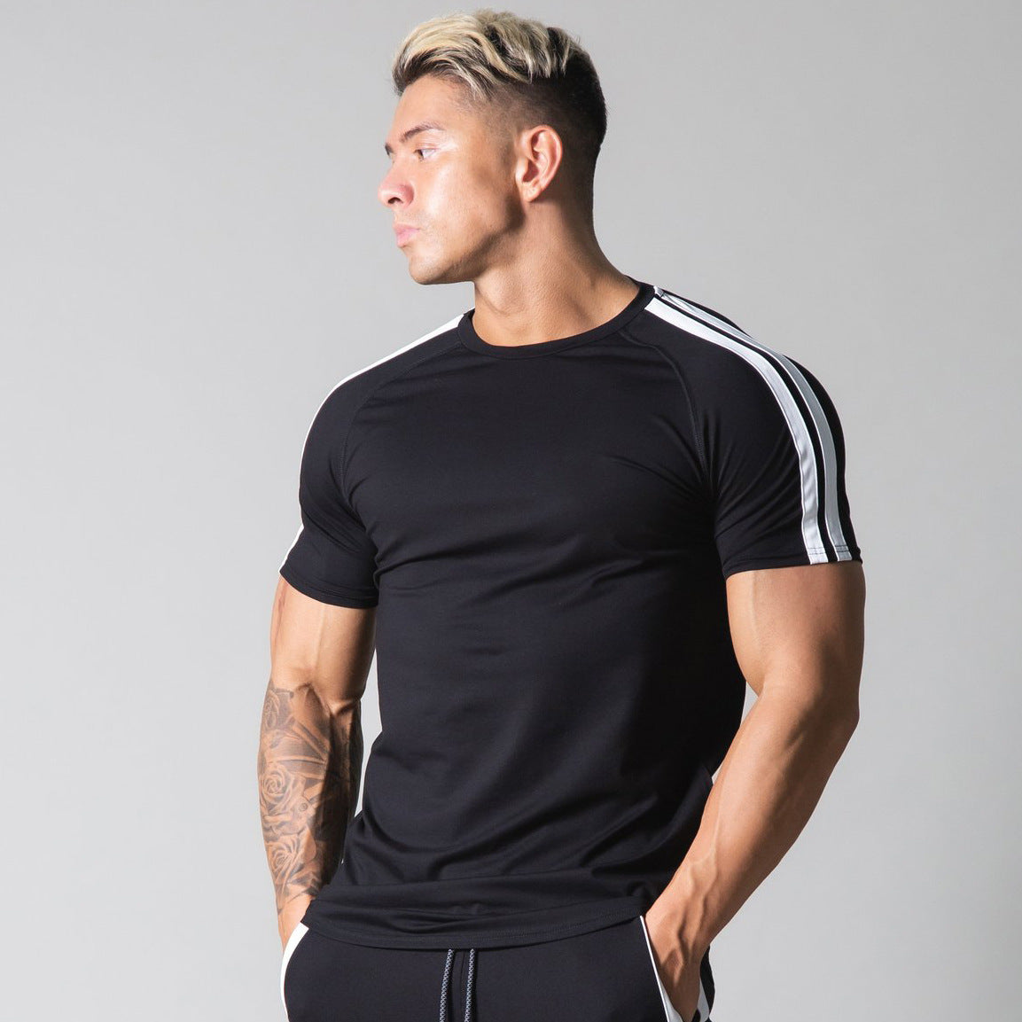 Round Neck Half Sleeve Thin T-shirt Solid Color Top Men